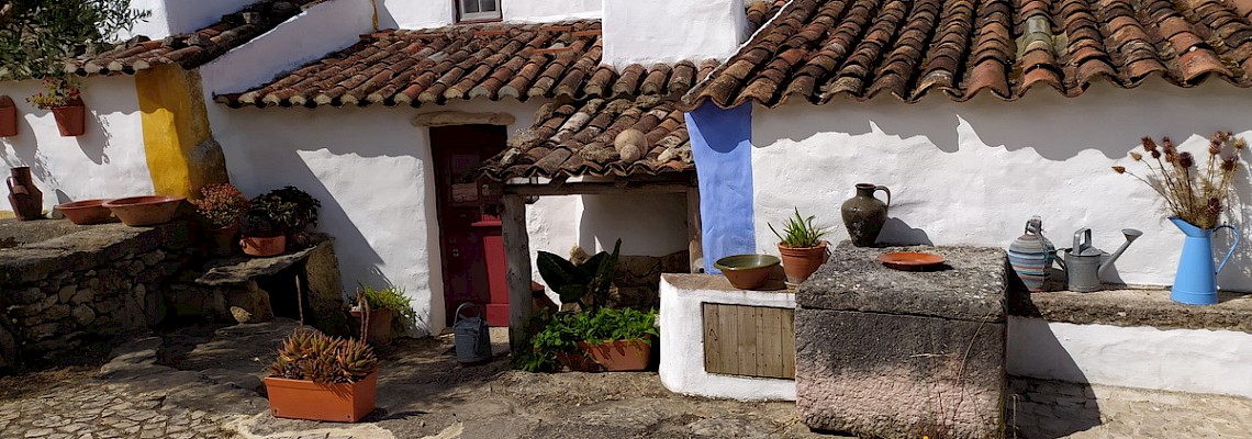 A Encantadora Aldeia da Mata Pequena