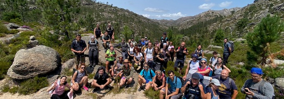 Da Pedra Bela á Cascata dos Hippies pelo Vale da Teixeira