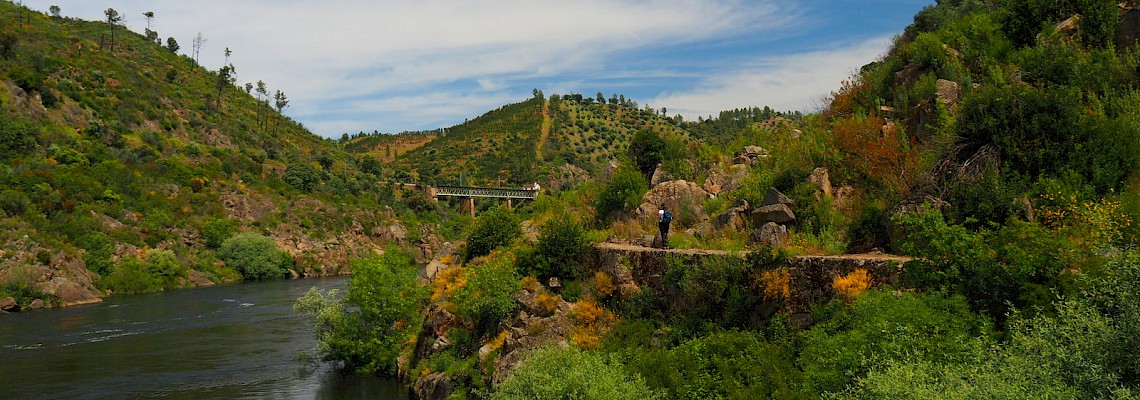 Trilho das Jans + Barca D'Amieira
