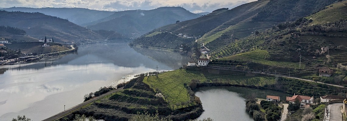 Sunset Hike - Alto Douro Vinhateiro