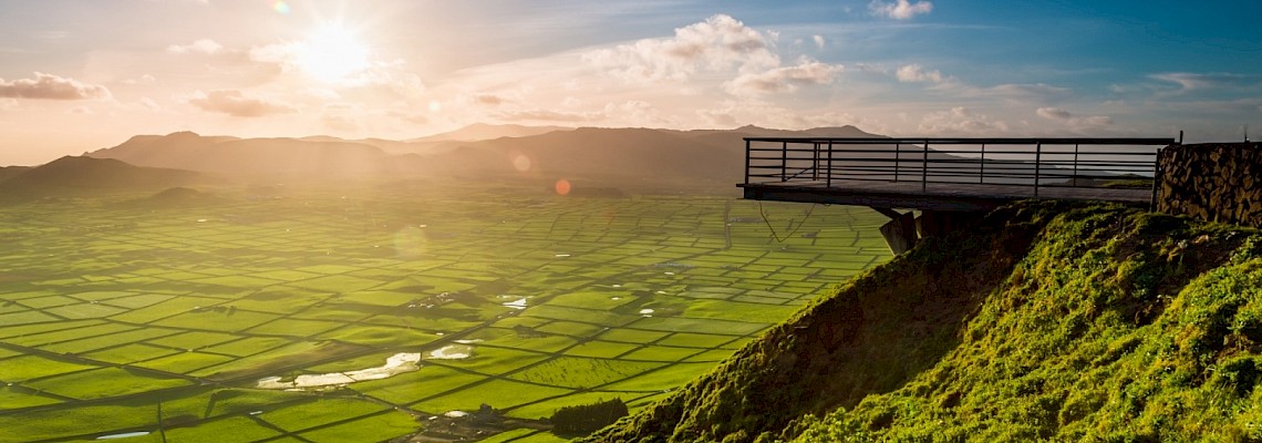 Terceira: à descoberta da Ilha Lilás